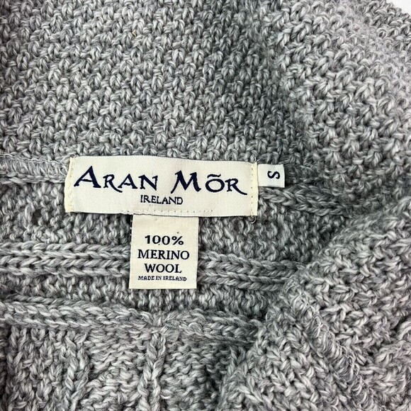 Aran Merino Wool Cable Knit Cardigan small  Sweater Gray Ireland fisherman - Picture 8 of 10
